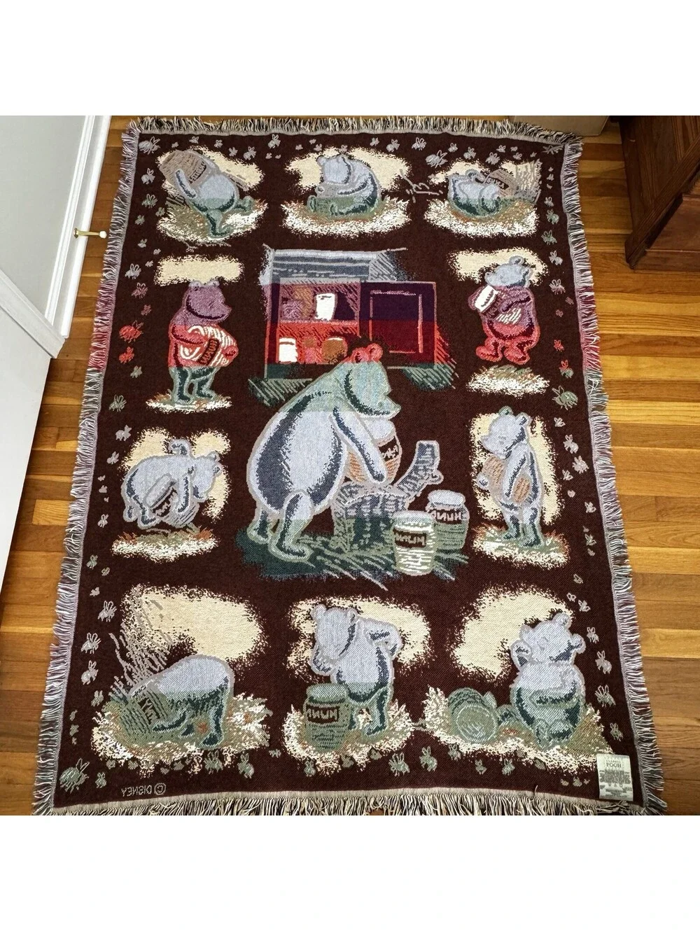 VTG Disney Classic Pooh Woven Tapestry Fringe Blanket Winnie the Pooh Hunny Pots